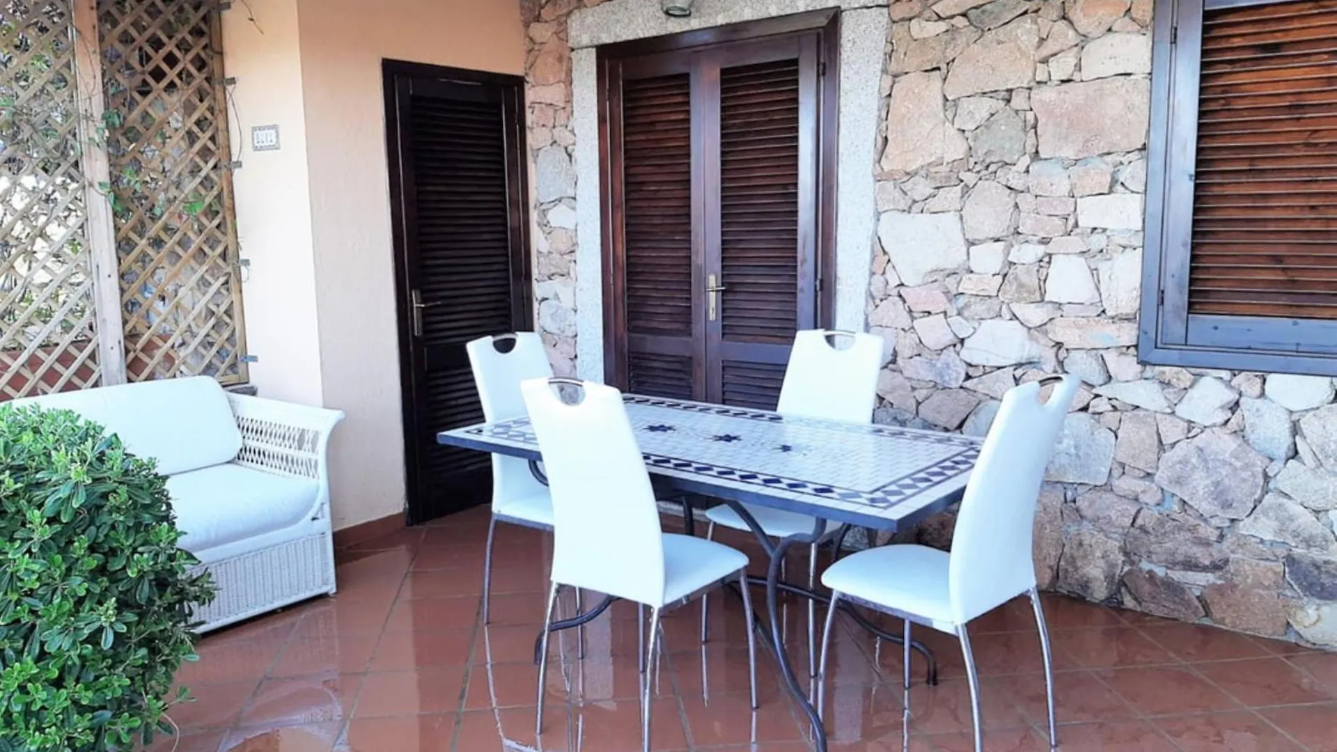 Aparthotel Isa-Residence In Marinella Just 100 Mt From The Sea