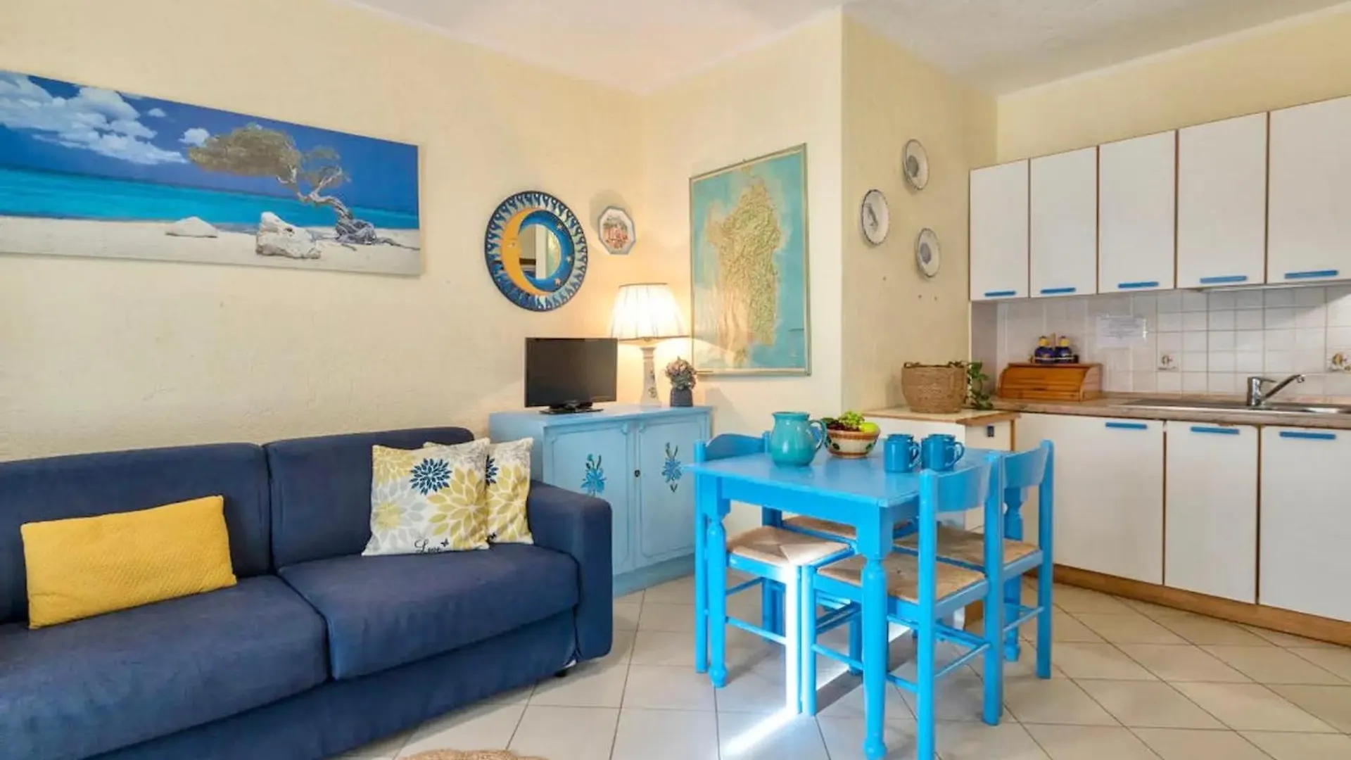 Isa-Residence In Marinella Just 100 Mt From The Sea