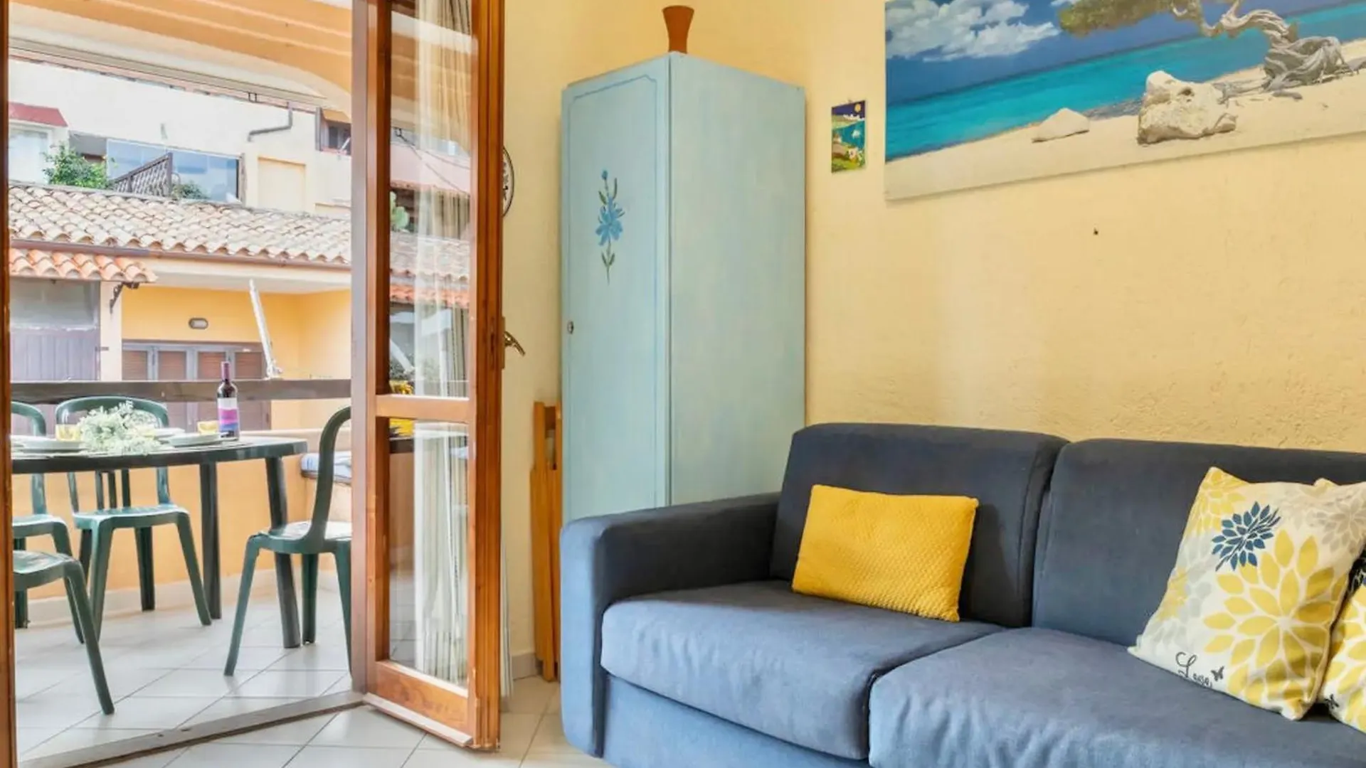 Aparthotel Isa-Residence In Marinella Just 100 Mt From The Sea Italy